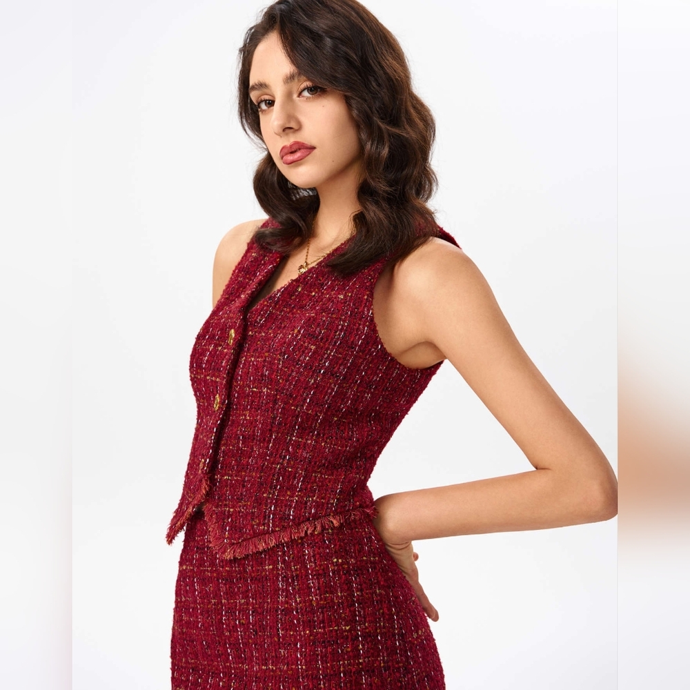 Cider Red Tweed V-Neck Mettalic Gold Button Vest